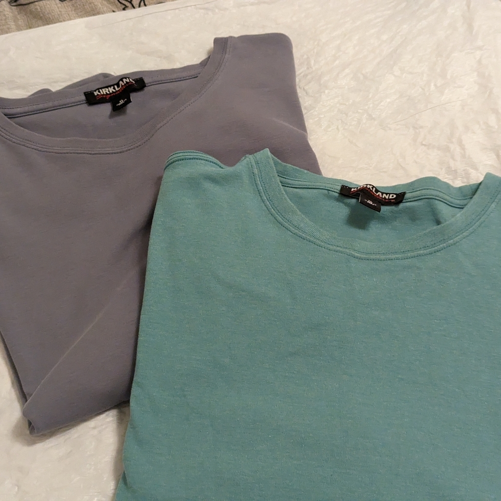 2 XLarge Kirkland t-shirts